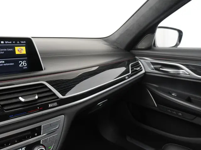BMW 7 Serie 740Ld xDrive High Executive 2021 Diesel 23