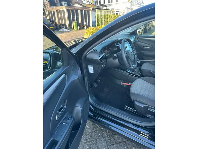 Opel Corsa 1.2 Edition , navigatie , pdc , DAB 2022 Benzine 7