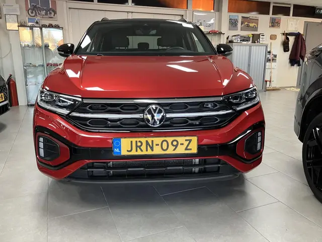 Volkswagen T-Roc 1.5 TSI R-Line Edition 2024 Benzine 48