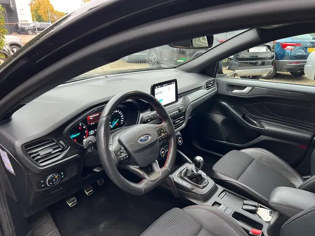 Ford Focus 1.0 EcoBoost ST Line Business 2018 Benzine 9