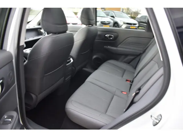 Leapmotor B10 Design ProMax 67.1 kWh 2026 Elektrisch 17