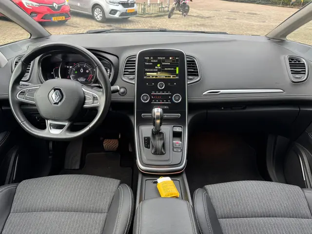 Renault Scénic TCe 140 EDC Intens 2022 Benzine 11