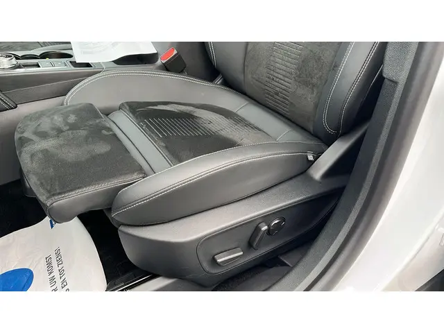 Ford Kuga 2.5 FHEV Active X 2024 Hybride Benzine 22