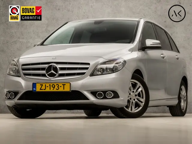 Mercedes-Benz B-Klasse 180 Luxury 2014 Benzine
