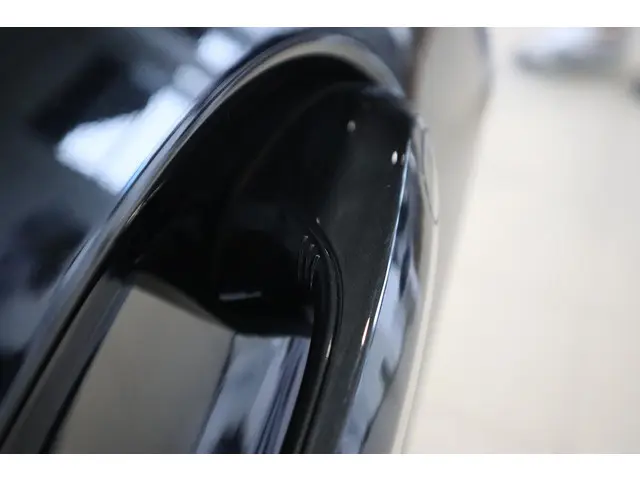 BMW M4 CS 2025 Benzine 28