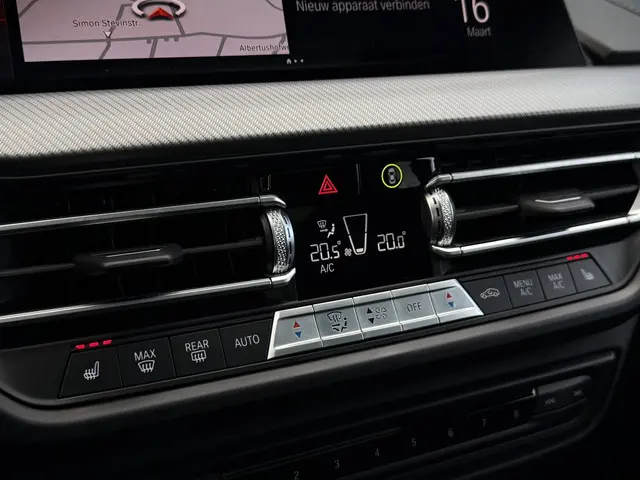 BMW 1 Serie 118i High Executive Edition 2020 Benzine 34