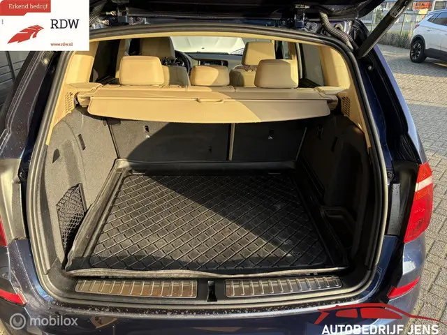 BMW X3 sDrive20i High Executive 2014 Benzine 15