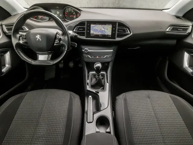 Peugeot 308 SW 1.2 PureTech Sport 2020 Benzine 6