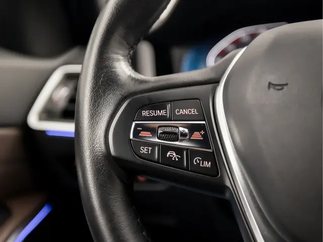 BMW 3 Serie Touring 318i Sportline 2021 Benzine 22