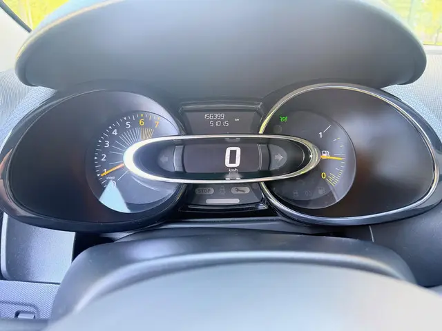 Renault Clio 1.2 16V 2013 Benzine 7