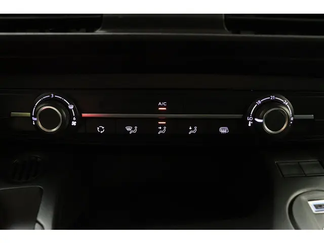 Opel Combo 1.5 BlueHDi 100pk S&S L1 2024 Diesel 12