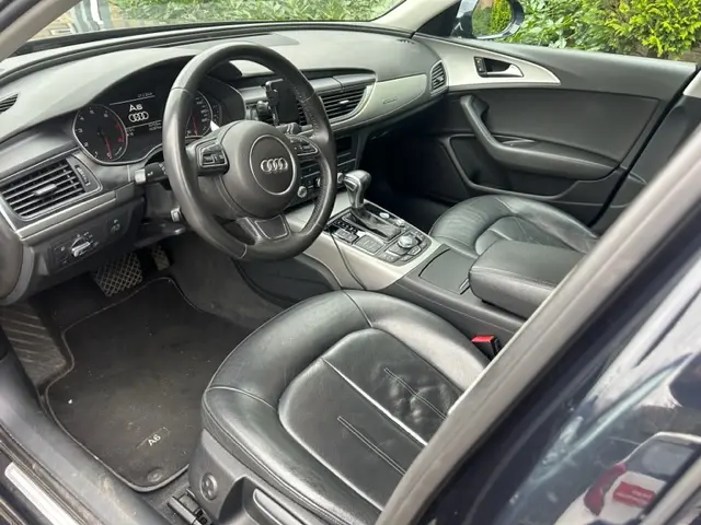 Audi A6 Avant 2.8 FSI quattro S-Line 2012 Benzine 11
