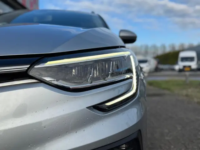 Renault Mégane Estate 1.3 TCe 140 Equilibre 2023 Benzine 3