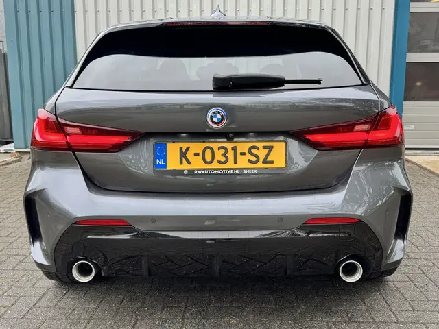 BMW 1 Serie 118d M-Pakket / Virtual / 2019 Diesel 6