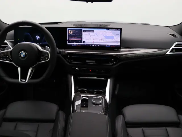 BMW 4 Serie Coupé 420i 2025 Benzine 7