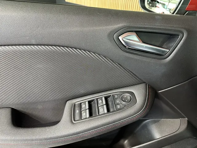 Renault Clio 1.3 TCe R.S. Line 2021 Benzine 25