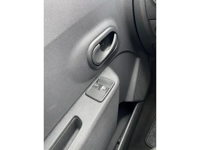 Dacia Lodgy 1.6 SCe 7p. 2019 Benzine 19