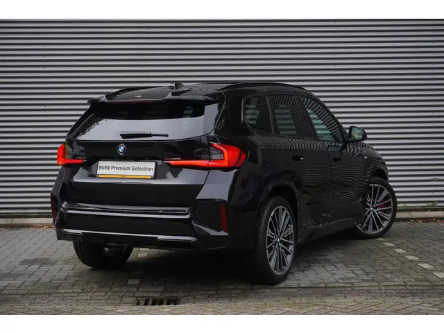 BMW X1 xDrive23i 2025 Benzine 2