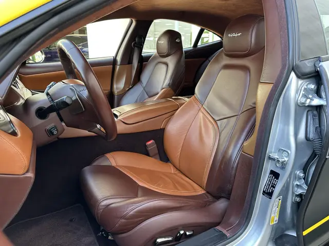 Fisker Karma 2.0 EcoSport 2013 Hybride Benzine 12