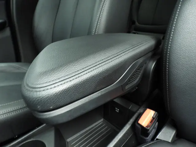 BMW 2 Serie Gran Tourer 216i 7p. 2022 Benzine 32