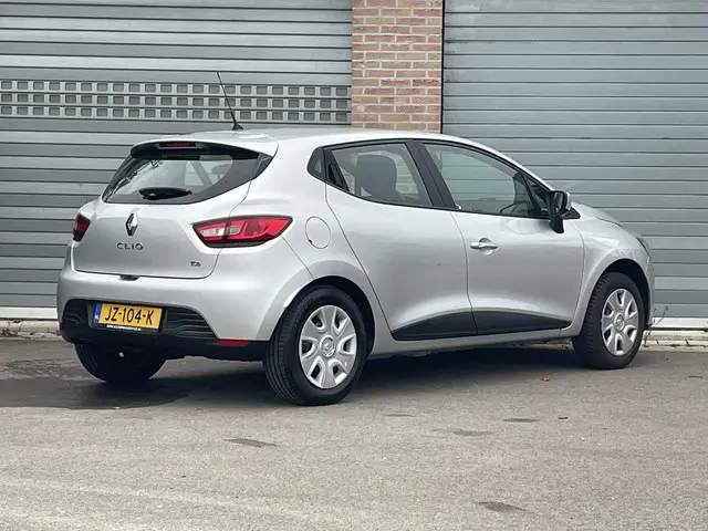 Renault Clio 0.9 TCe Eco2 Expression 2016 Benzine 5