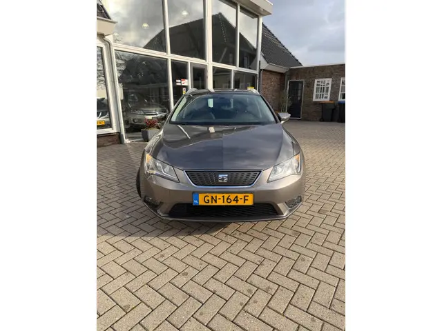 SEAT Leon ST - 1.0 EcoTSI Style Connect 2015 Benzine 3
