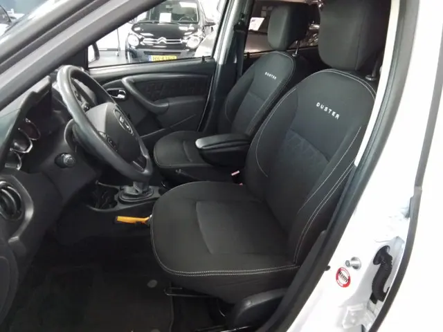 Dacia Duster 1.2 TCe 4x2 Lauréate 2014 Benzine 11