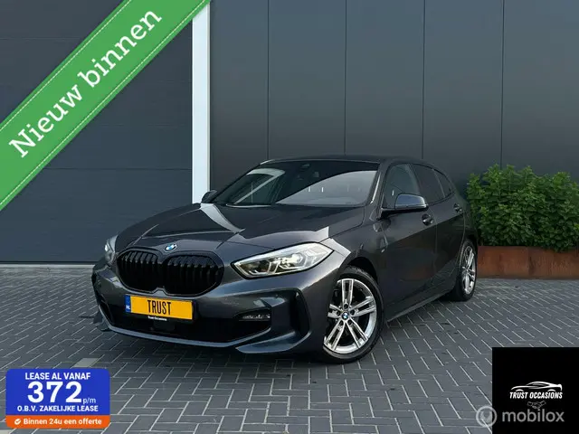 BMW 1 Serie 118i M Pack Sport NAV LED LEER 2021 Benzine