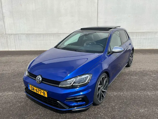 Volkswagen Golf 2.0 TSI 4Motion R 2017 Benzine 15