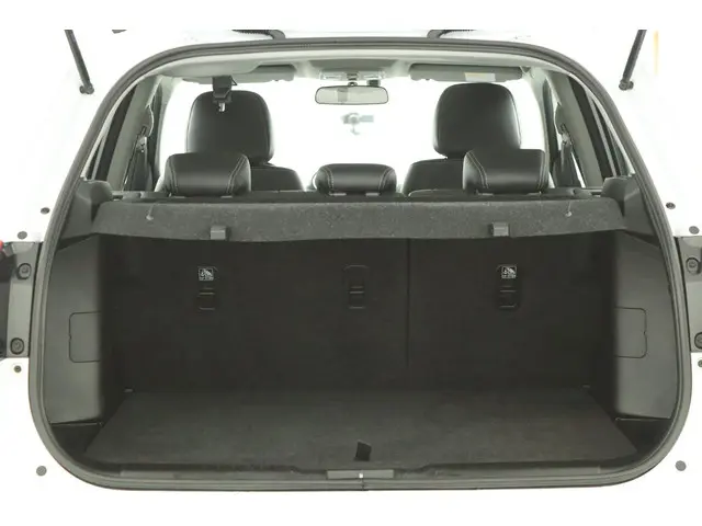 Suzuki Vitara 1.6 High Executive 2015 Benzine 23