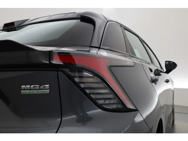 MG MG4 Electric Standard 51 kWh 2025 Elektrisch 28