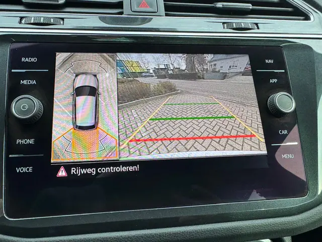 Volkswagen Tiguan 1.5 TSI R-Line 2021 Benzine 33