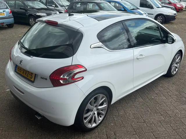 Peugeot 208 3