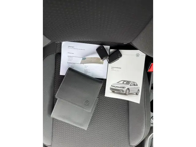 Volkswagen Polo 1.0 TSI Life Edition 2024 Benzine 38