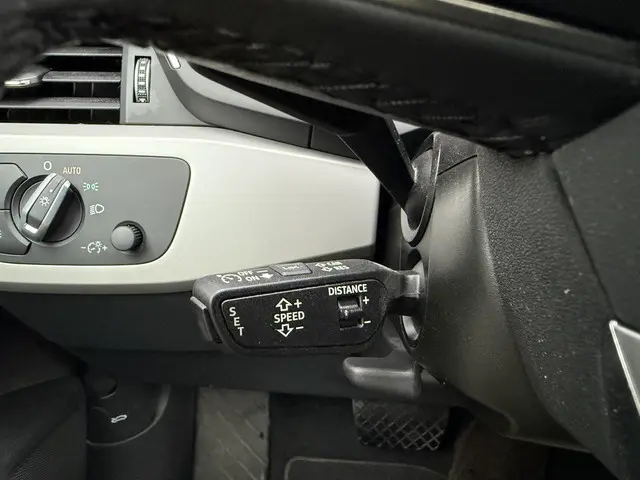 Audi A4 Avant 40 TFSI Advanced Edition 2022 Benzine 23