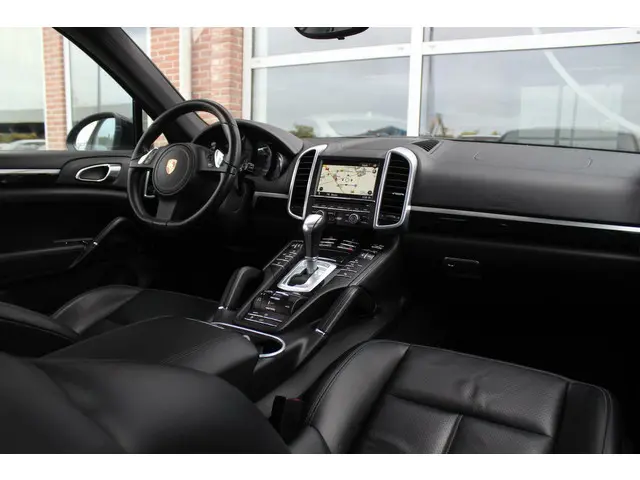Porsche Cayenne 3.0 D 2012 Diesel 13