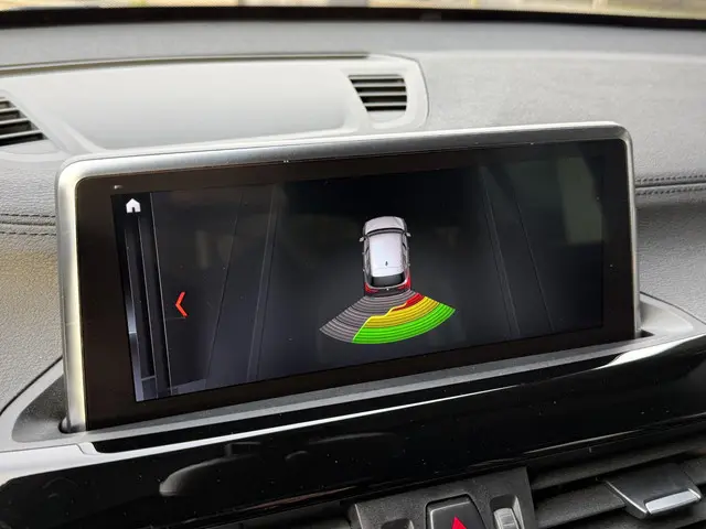 BMW X1 xDrive25e M SPORT 2021 Hybride Benzine 18