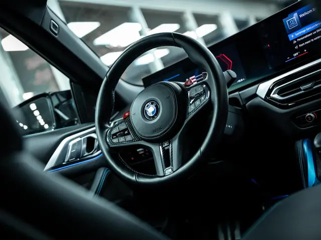 BMW M4 4-serie Cabrio xDrive Competition 2023 Benzine 23