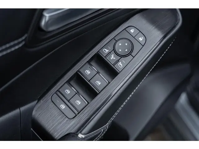 Nissan QASHQAI 1.3 MHEV N-Connecta 2022 Benzine 23