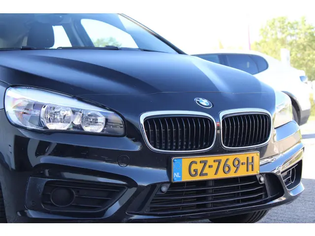 BMW 2 Serie Active Tourer 218i Sport 2015 Benzine 4