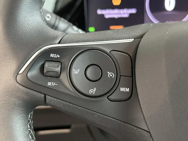 Opel Grandland 1.2 Turbo GS 2023 Benzine 19