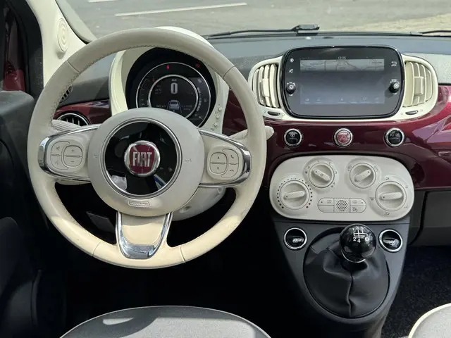 Fiat 500 1.2 Lounge 2018 Benzine 22
