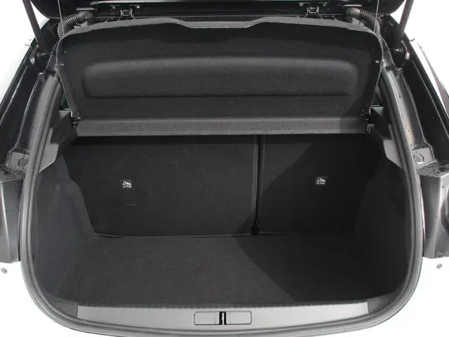 Opel Corsa 1.2 GS 2024 Benzine 34