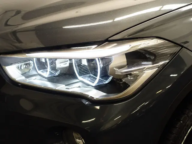 BMW X1 1.6D X-Line High Executive- 2016 Diesel 24