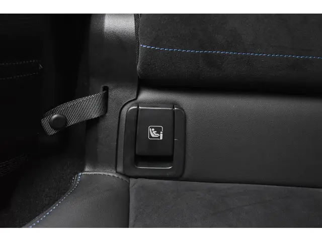BMW X1 sDrive18i 2024 Benzine 12