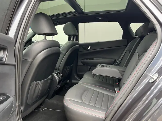 Kia Optima Sportswagon 1.6 T-GDI GT-Line 2019 Benzine 22