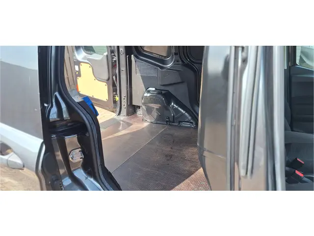Ford Transit Courier 1.0 Ambiente 2018 Benzine 9