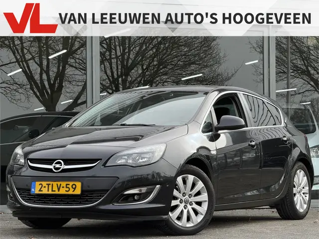Opel Astra 1.6 Turbo Cosmo 2014 Benzine
