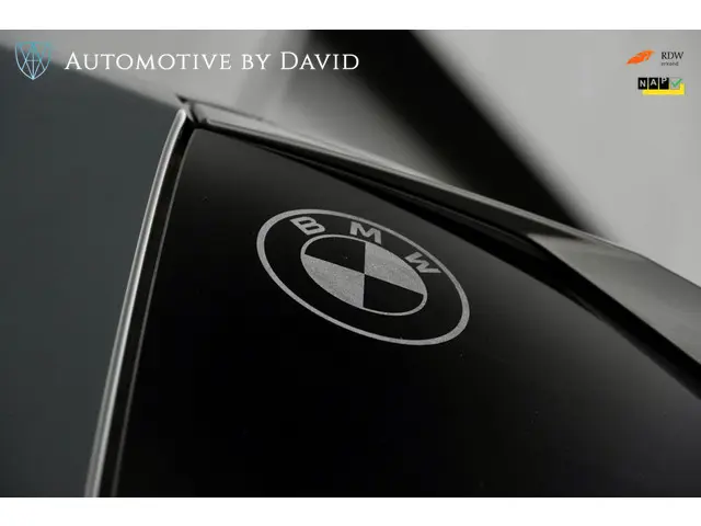 BMW XM PHEV 4.4 V8 653 pk 30 kWh 2023 Hybride Benzine 92