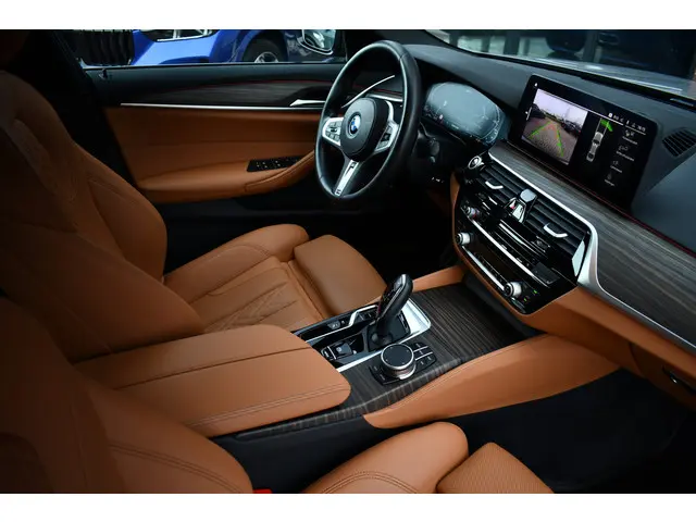 BMW 5 Serie 545e xDrive M-Sport 2022 Hybride Benzine 55